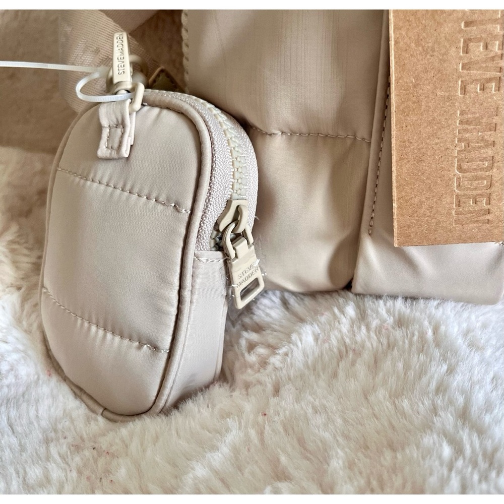 Steve Madden🎉SOLD🎉 BBando Bag - Picture 5 of 9